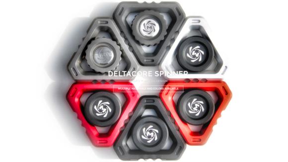 国外枪支配件企业不务正业,用枪支钢材做了一款指尖陀螺