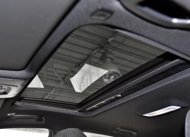 宝马320i2.0l油耗10个油耗高不高,18款宝马320i怎么样