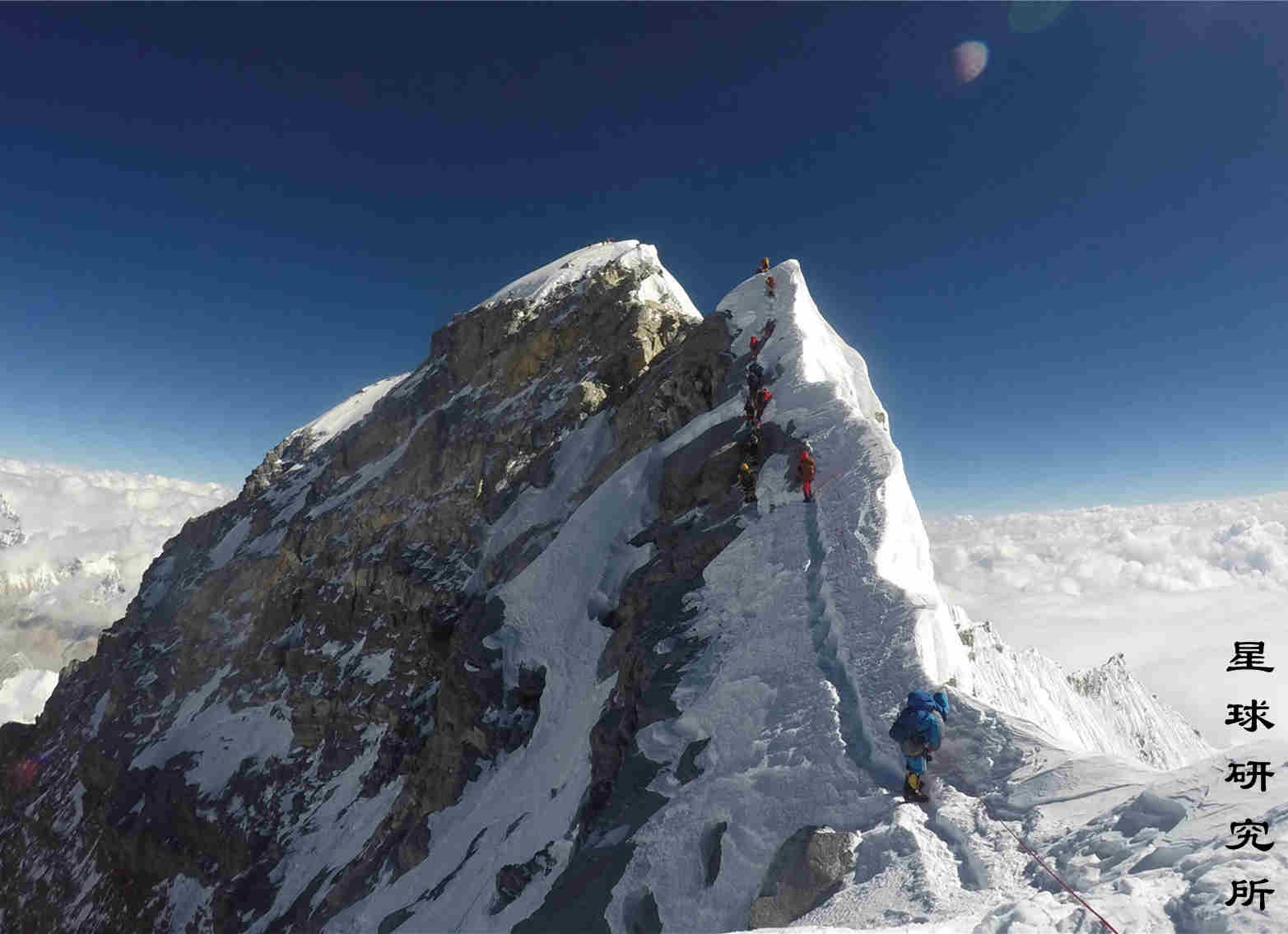 海拔不断的升高,海拔高度一直上升