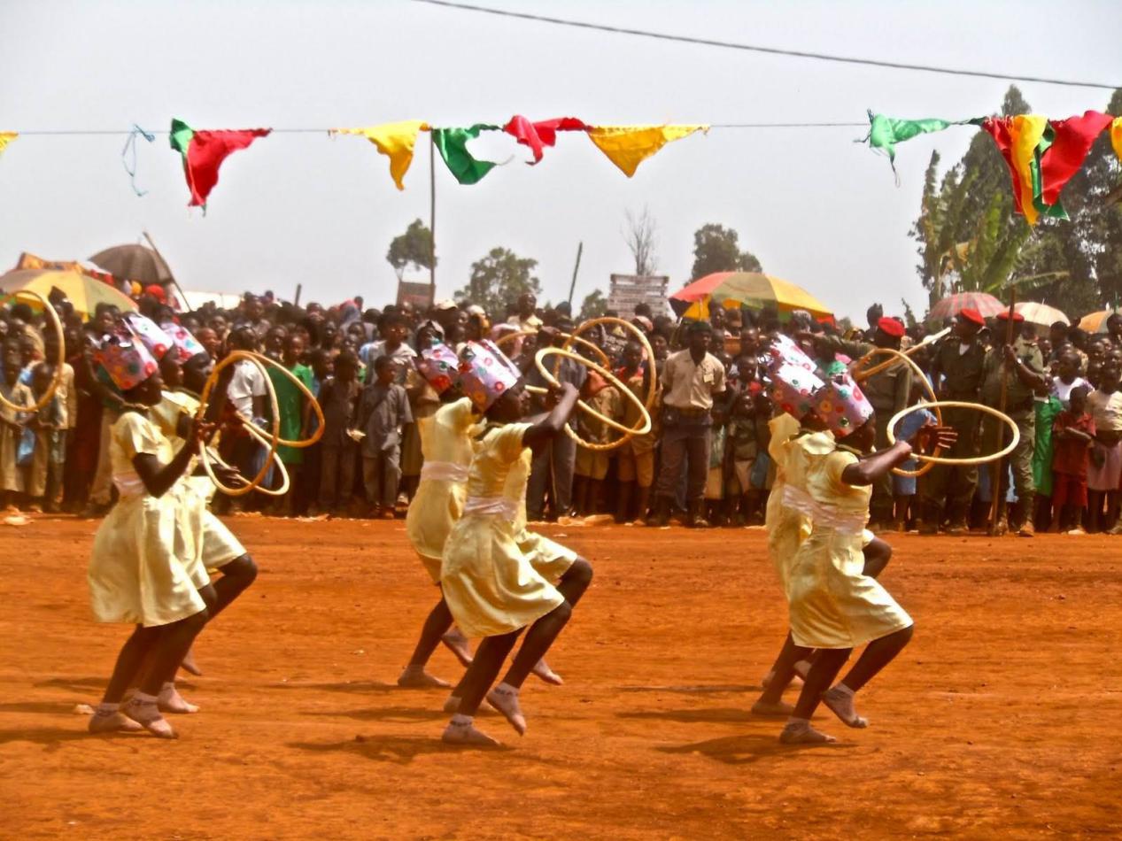 喀麦隆以其国家足球队及本土音乐风格著称