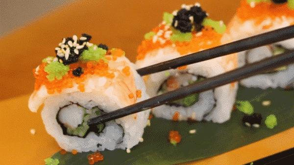 阿里巴巴和华为哪里的员工待遇好 (阿里巴巴华为员工多么)