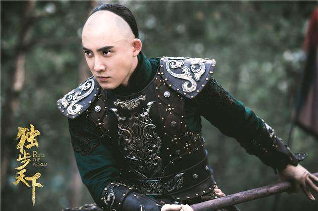 独步天下阿克敦为什么没认出东哥,独步天下东哥和步悠然是一个人吗