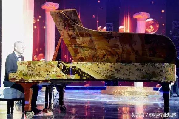 珠江恺撒堡钢琴弹奏视频,珠江恺撒堡艺术系列