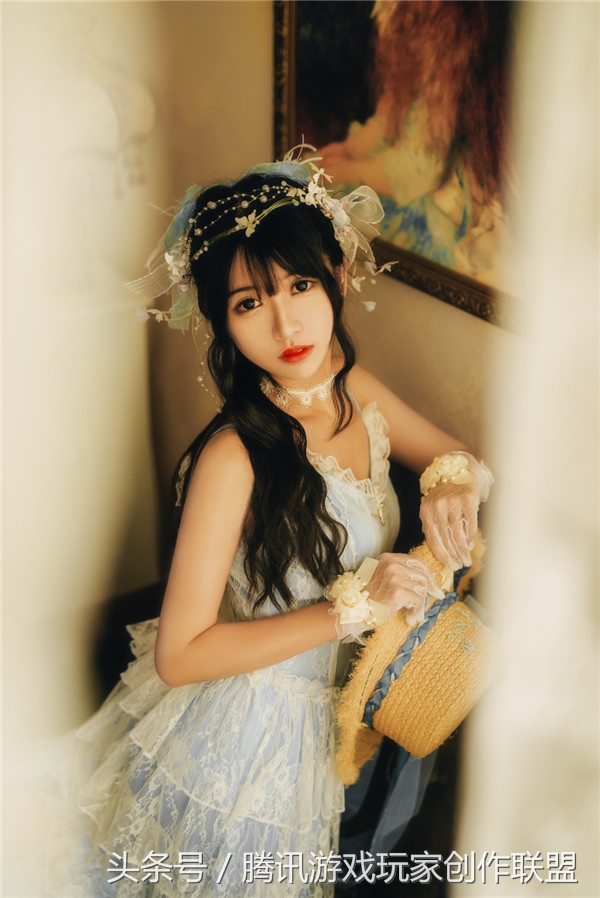 cos少女集锦,cos蔡文姬7岁真人小女孩