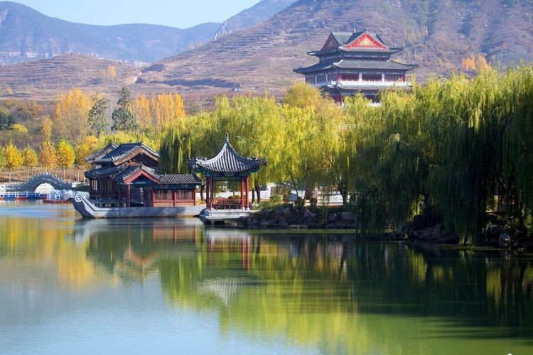 金秋沂南，诗意流淌有那么一群爱美的人，把秋季沂南送到你面前