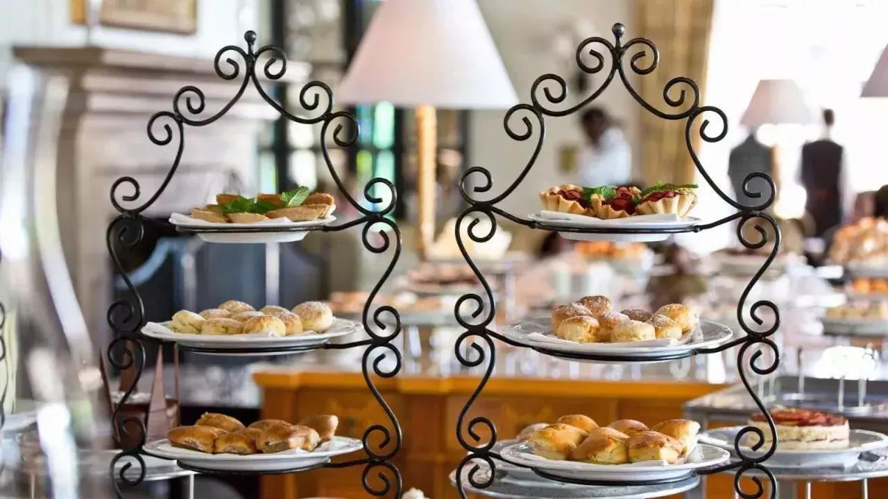 他花16年学会跟狮子交谈，而你花10天懂得了他的执著！