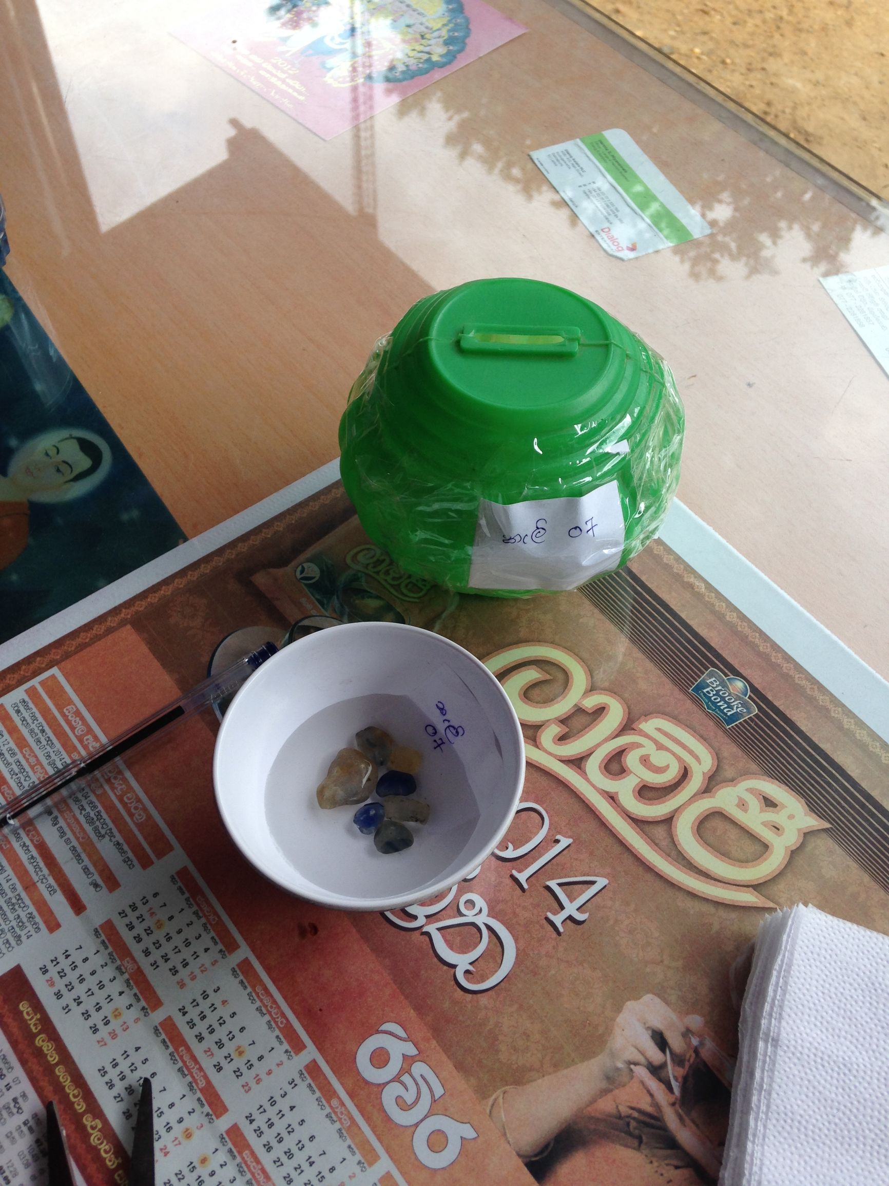 去斯里兰卡买蓝宝石注意事项,怎么看斯里兰卡蓝宝石