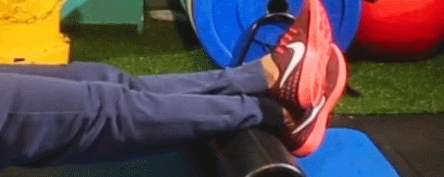 膝盖向里凹怎么矫正,影响身高的体态问题有哪些