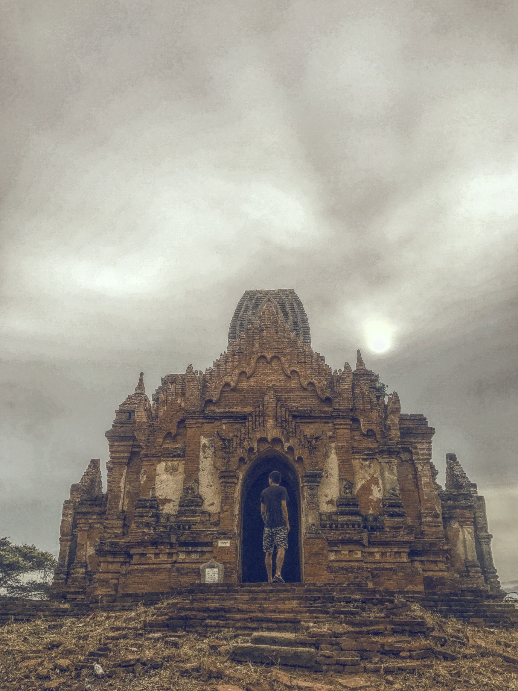 去斯里兰卡买蓝宝石注意事项,怎么看斯里兰卡蓝宝石