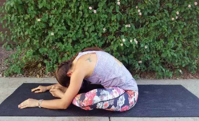 瑜伽妇科防治每天必练的动作,哪些瑜伽体式对妇科比较好