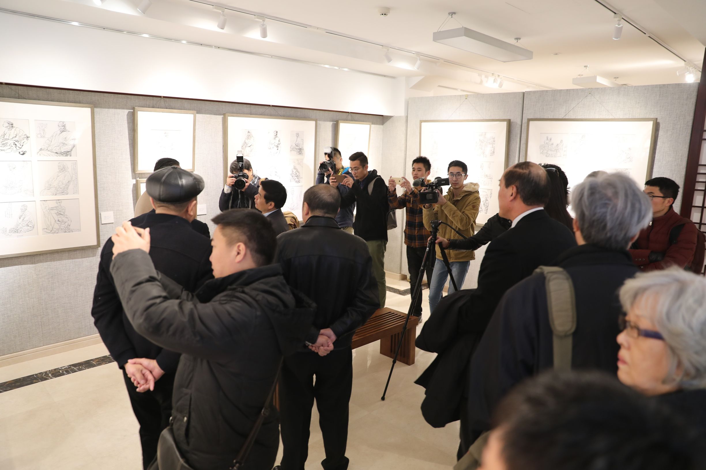 杨晓阳美术,杨晓阳美术欣赏