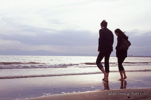 分手后我问女朋友要钱,分手了还问我要钱