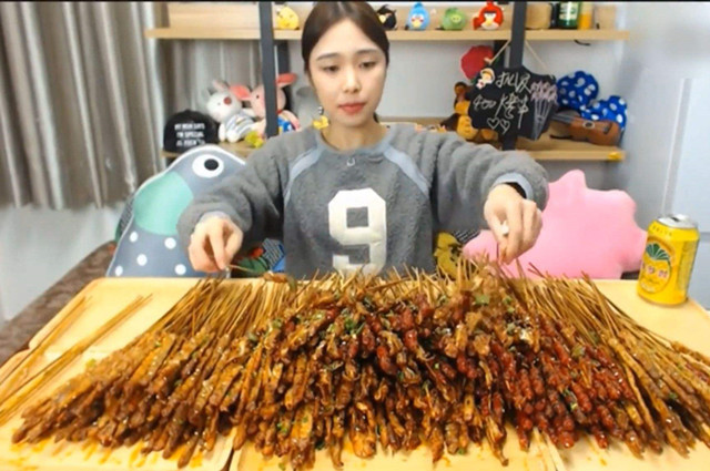 除了停经还有哪些症状说明怀孕了,除了孕吐还要注意什么