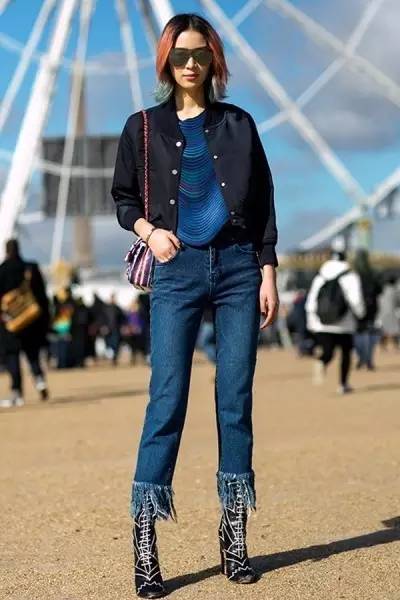 看不出腿型的牛仔裤,看起来腿不肥的牛仔裤