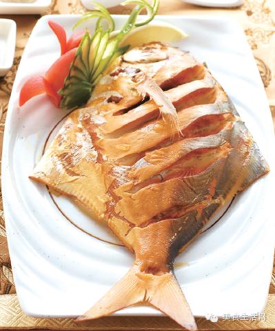 鲳鱼的种类和烹饪方法,淡水鲳鱼怎么做好吃清蒸鲳鱼