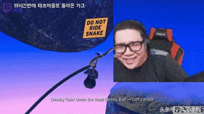 令很多主播闻风丧胆的游戏,玩个锤子被蛇逼疯的游戏主播