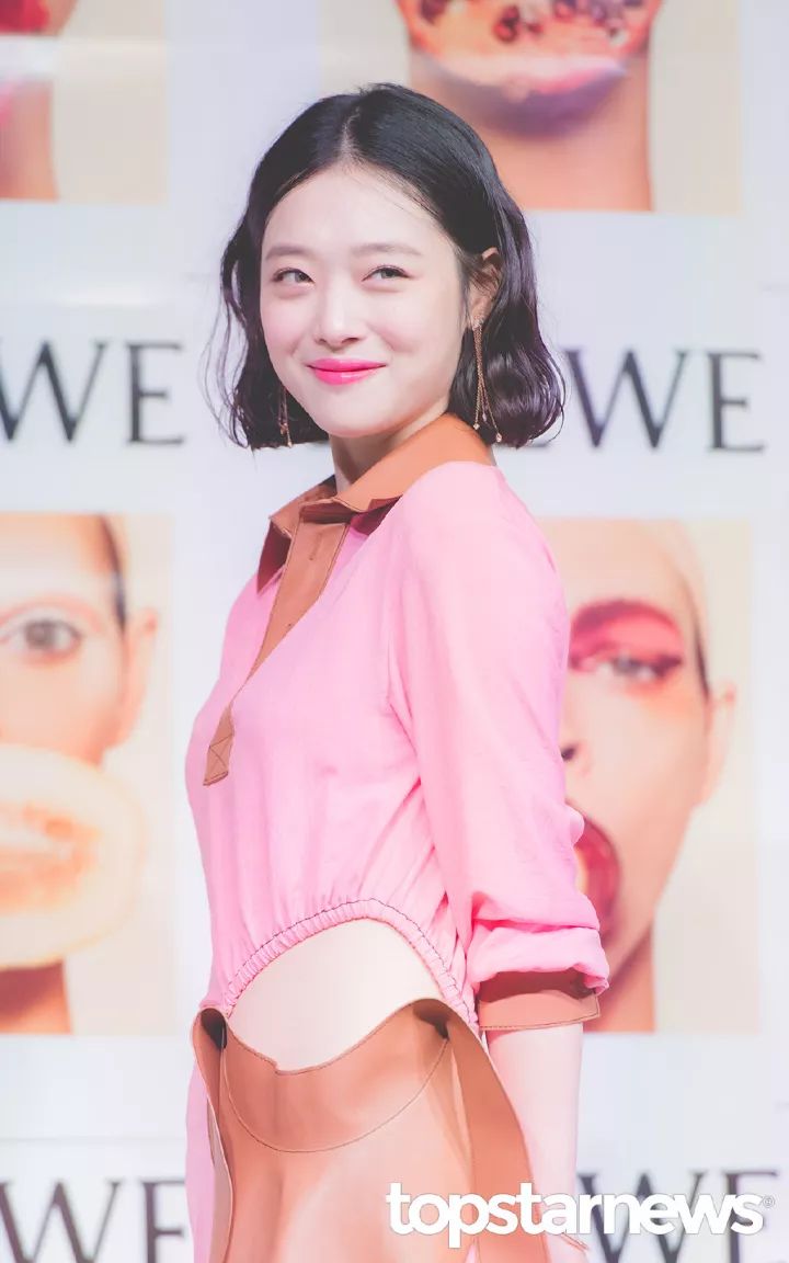 本周TA最潮|水晶雪莉一酷一美防弹茶蛋*服私**完美碾压