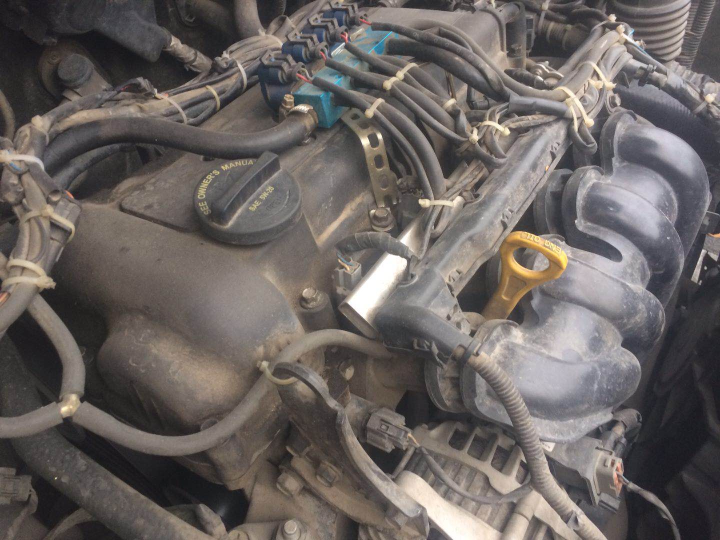 1万元二手现代悦动,2.5万多的二手车手动