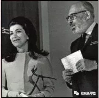 ferragamo鑿叉媺鏍兼厱2023,ferragamo鑿叉媺鏍兼厱鎵嬭〃