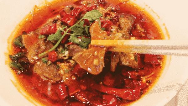 阿里巴巴和华为哪里的员工待遇好 (阿里巴巴华为员工多么)