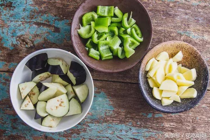 地三鲜的下饭神器,下饭神器地三鲜