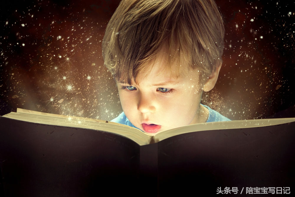 怎么面对自己的小孩子东西被抢,孩子东西被抢了妈妈怎么处理好