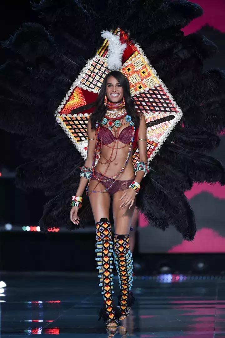 2017年维密秀视频完整版,2017维密秀现场直播