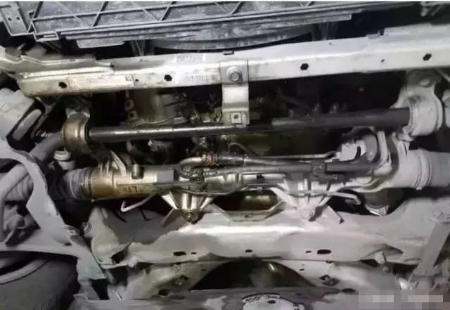 宝马不冒烟也少烧机油,宝马老是漏油为什么还说宝马好