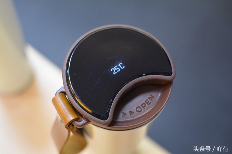 能玩游戏的喝水杯,可以玩电竞游戏的水杯