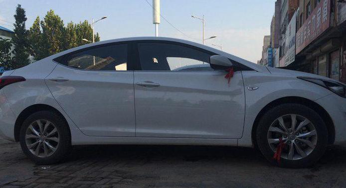 现代朗动车主评价,车主评价伊兰特优缺点