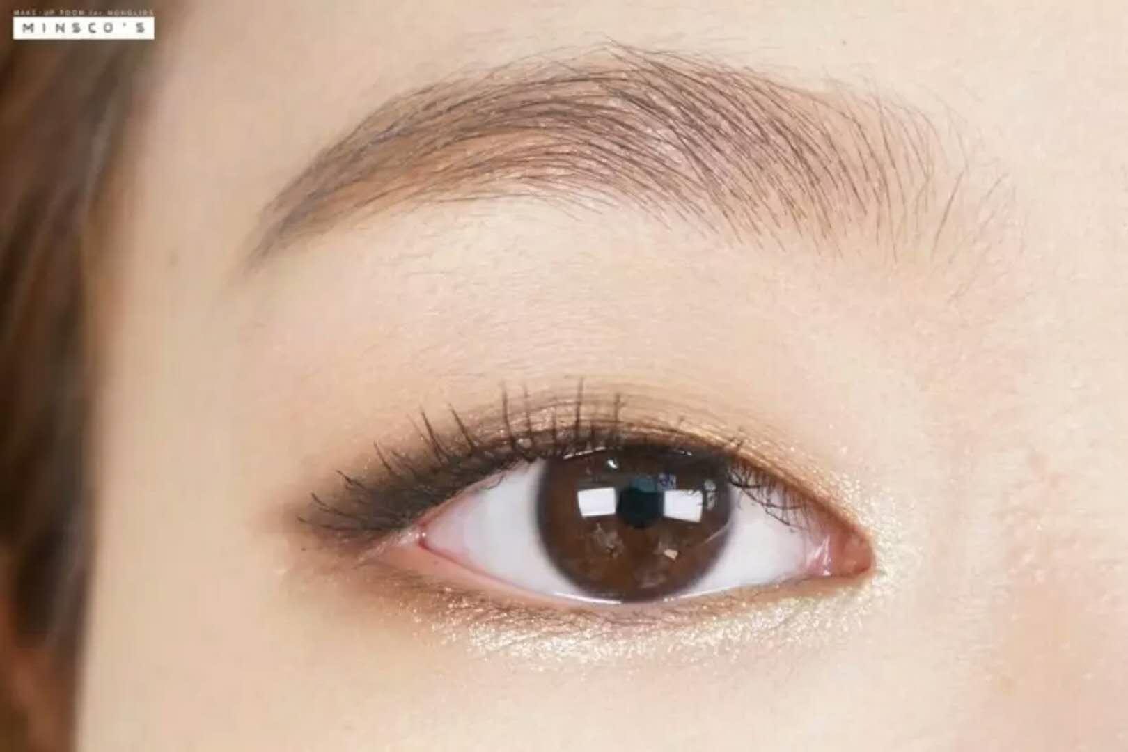 眼影怎么画显大又干净的眼影,眼影怎么画才好看日常眼影的画法