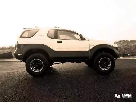 骞磋交浜虹殑绗竴鍙伴潪鎵胯浇寮弒uv,鑰愮敤搴﹀拰鎿嶆帶鎬ф渶濂界殑suv