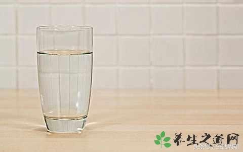 皮肤太粗糙了不上妆怎么办,干皮上妆怎么才不浮粉