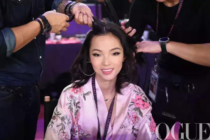 2017年维密秀视频完整版,2017维密秀现场直播