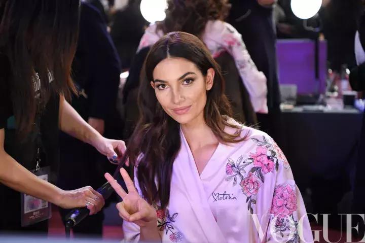 2017年维密秀视频完整版,2017维密秀现场直播