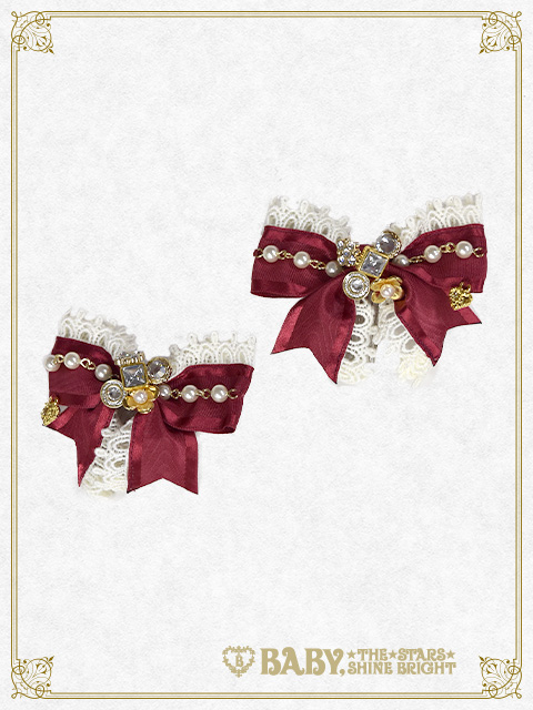 从上到下都是英文名，这种服饰风格真让人摸不着头脑「四」头饰篇