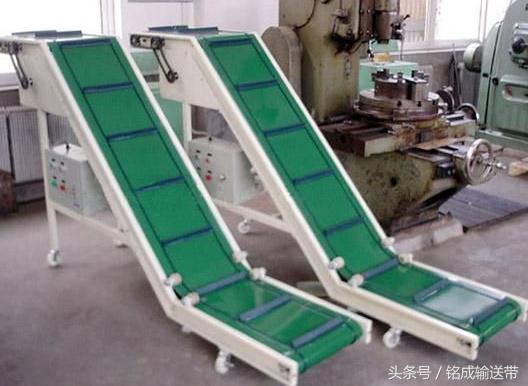 输送带跑偏的原因和调整方法英文,输送带跑偏怎么办视频