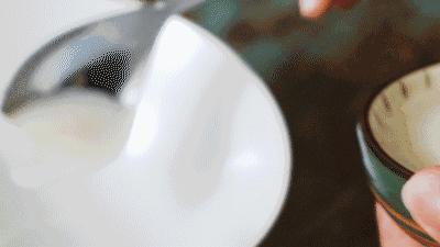 炸猪油渣怎么做到蓬松,怎样炸猪油渣又酥又脆