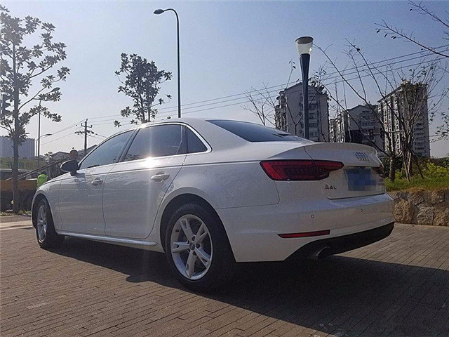 奥迪a4l和沃尔沃s60用车成本对比,奥迪a4l用车一年要多少钱