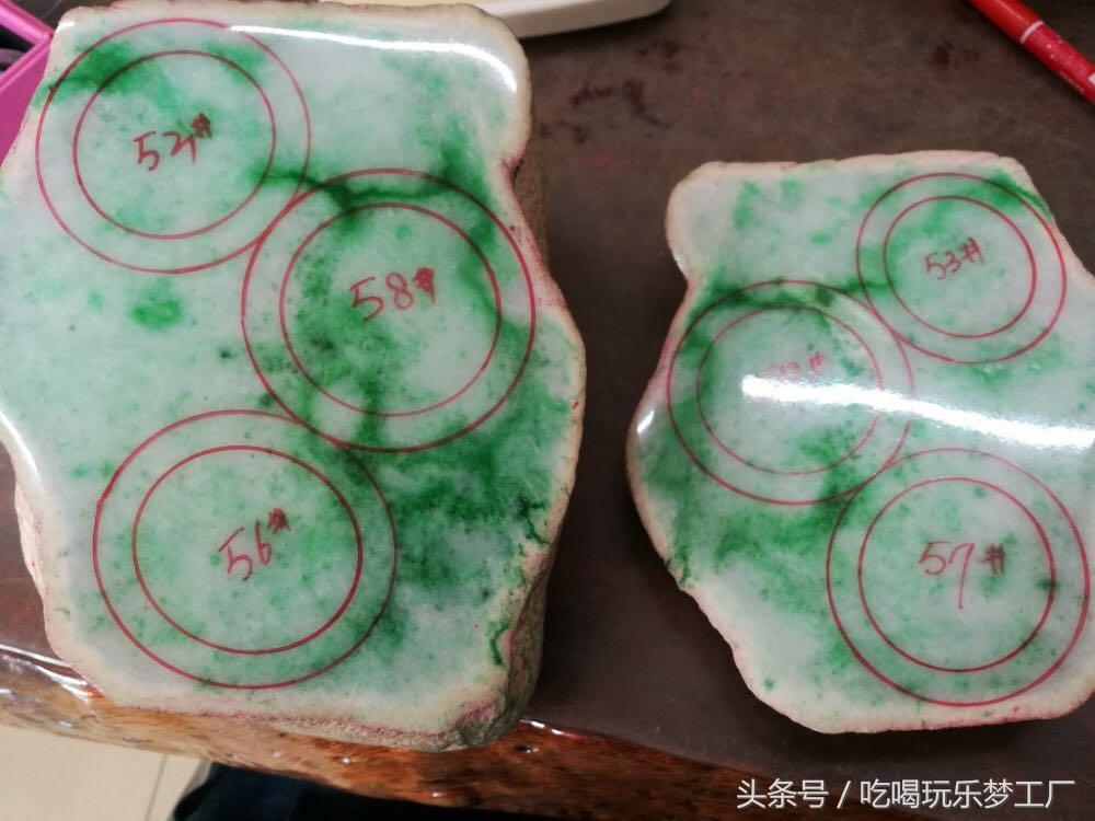 怎样才能买到一个真正的玉手镯,玉手镯选购时需要注意6个细节