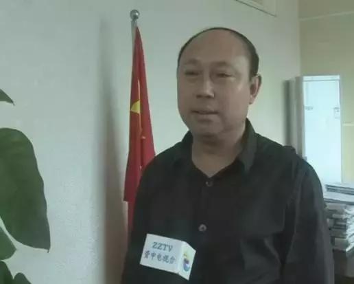 「干部塑型」用心血和汗水不断书写资中三中教育奇迹——记内江市优秀教育工作者沈国炳