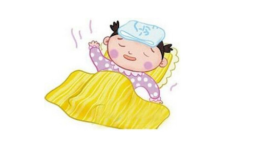 宝宝发烧不用怕中医退烧按摩法,小孩子发烧不看医生的后果