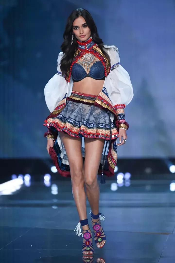 2017年维密秀视频完整版,2017维密秀现场直播