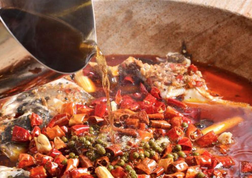 汽锅鱼正宗视频,汽锅鱼云南