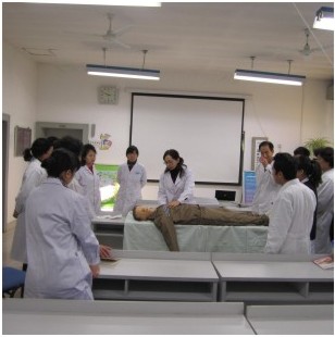 平顶山建设路博爱医院,平顶山博爱医院