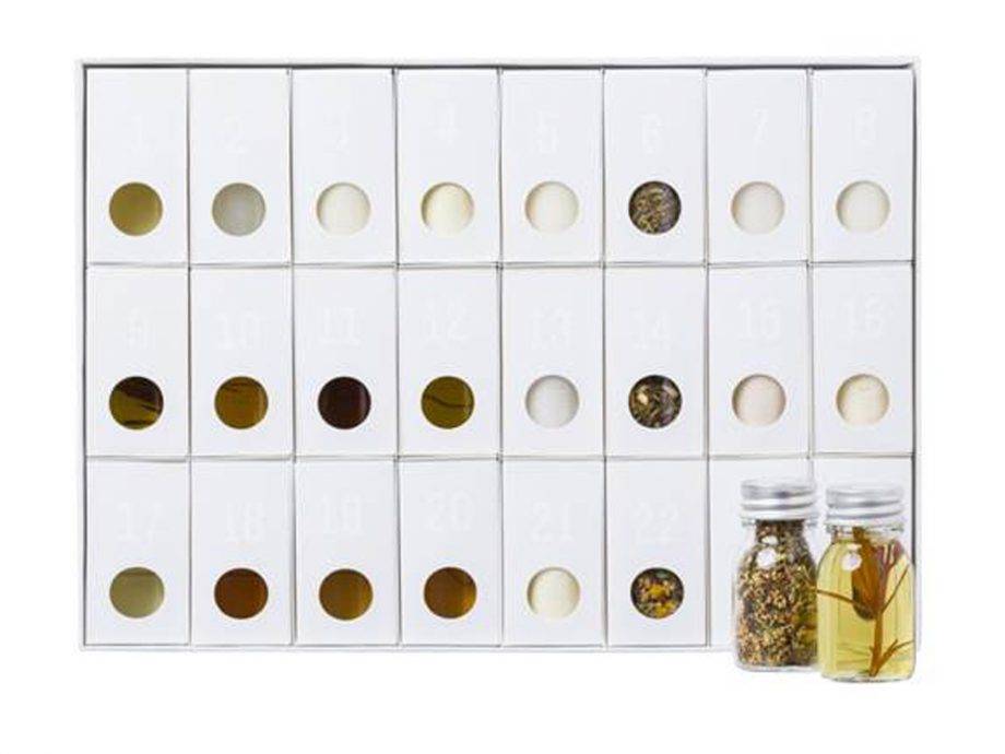 tsum tsum圣诞倒数日历 (chanel 圣诞倒数日历礼盒)