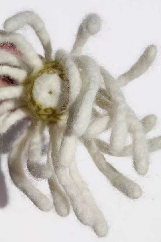 服装设计师如何自学面料设计和开发？