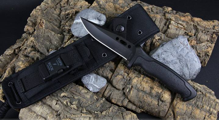 游侠装备搭配2.0,游侠装备两把不同武器