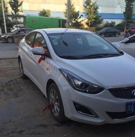 现代朗动车主评价,车主评价伊兰特优缺点