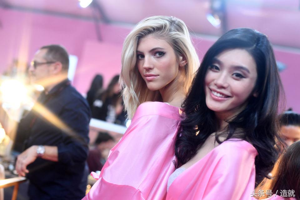 王思聪看雪梨参加维密,王思聪对奚梦瑶评价